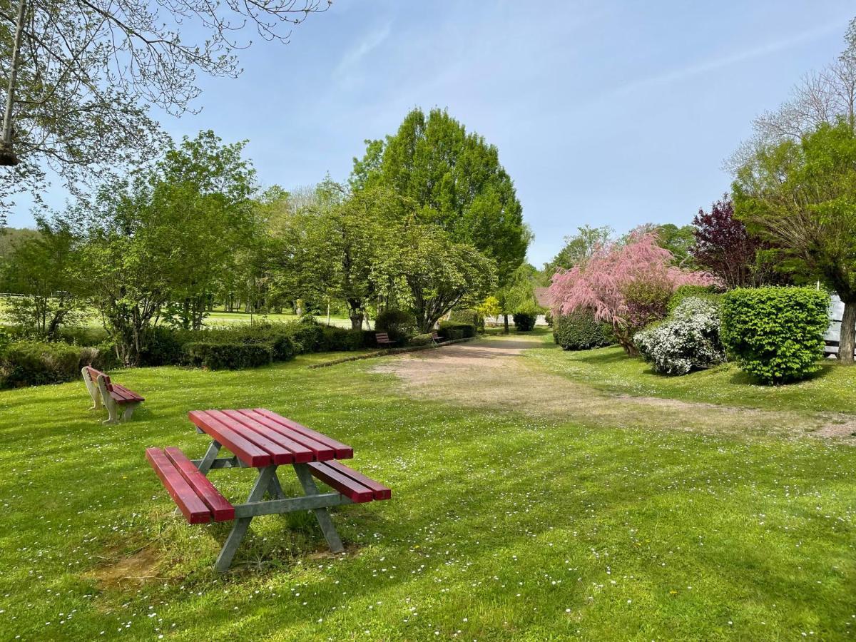 Villa Fontaine Avec Piscine Interieur Chauffee-Maison De Campagne Familiale -Ideal Vacances Ou Sejour Professionnel -3 Chambres-Bureau Separe -Lit Bebe - Parking Facile & Gratuit Buitenkant foto