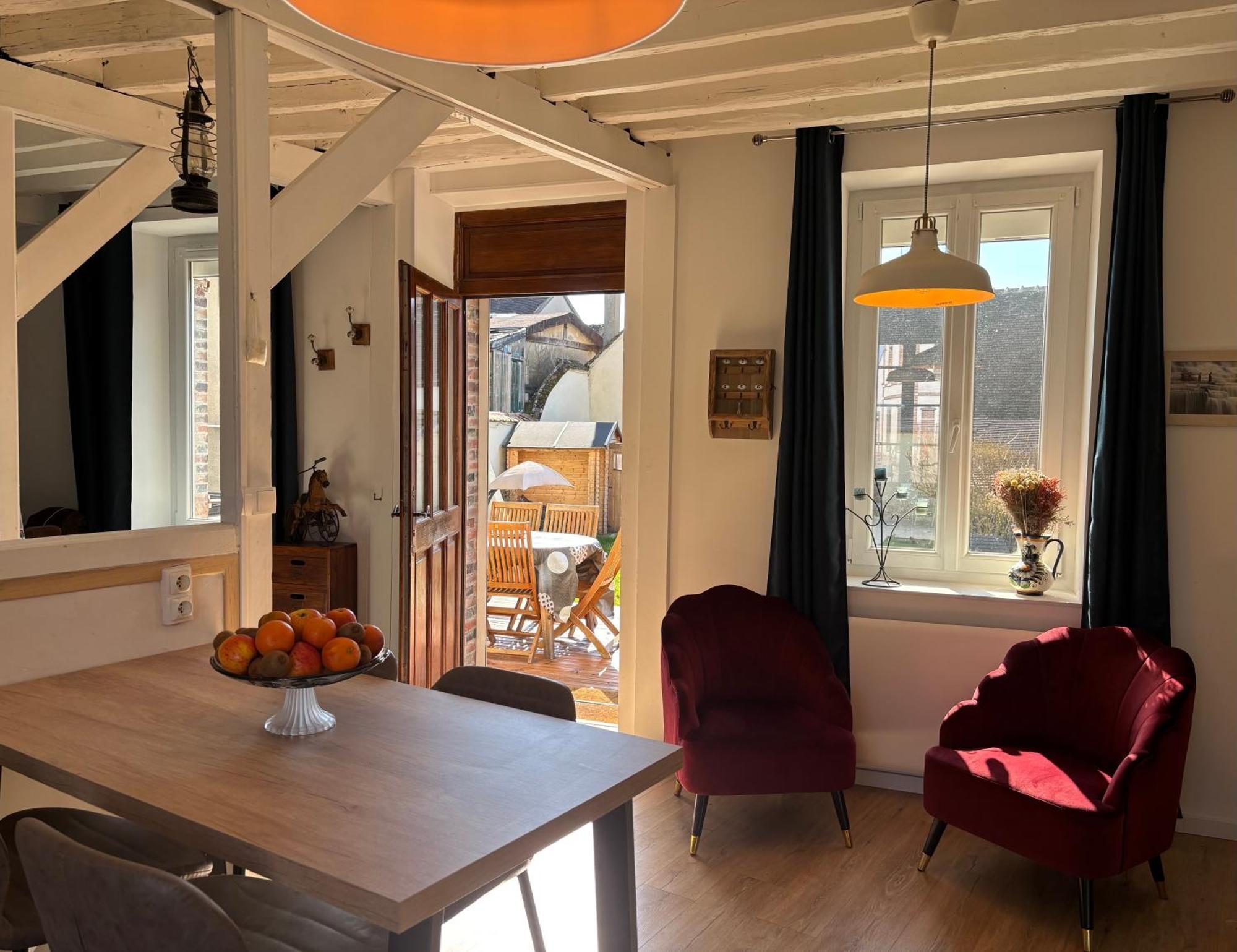 Villa Fontaine Avec Piscine Interieur Chauffee-Maison De Campagne Familiale -Ideal Vacances Ou Sejour Professionnel -3 Chambres-Bureau Separe -Lit Bebe - Parking Facile & Gratuit Buitenkant foto