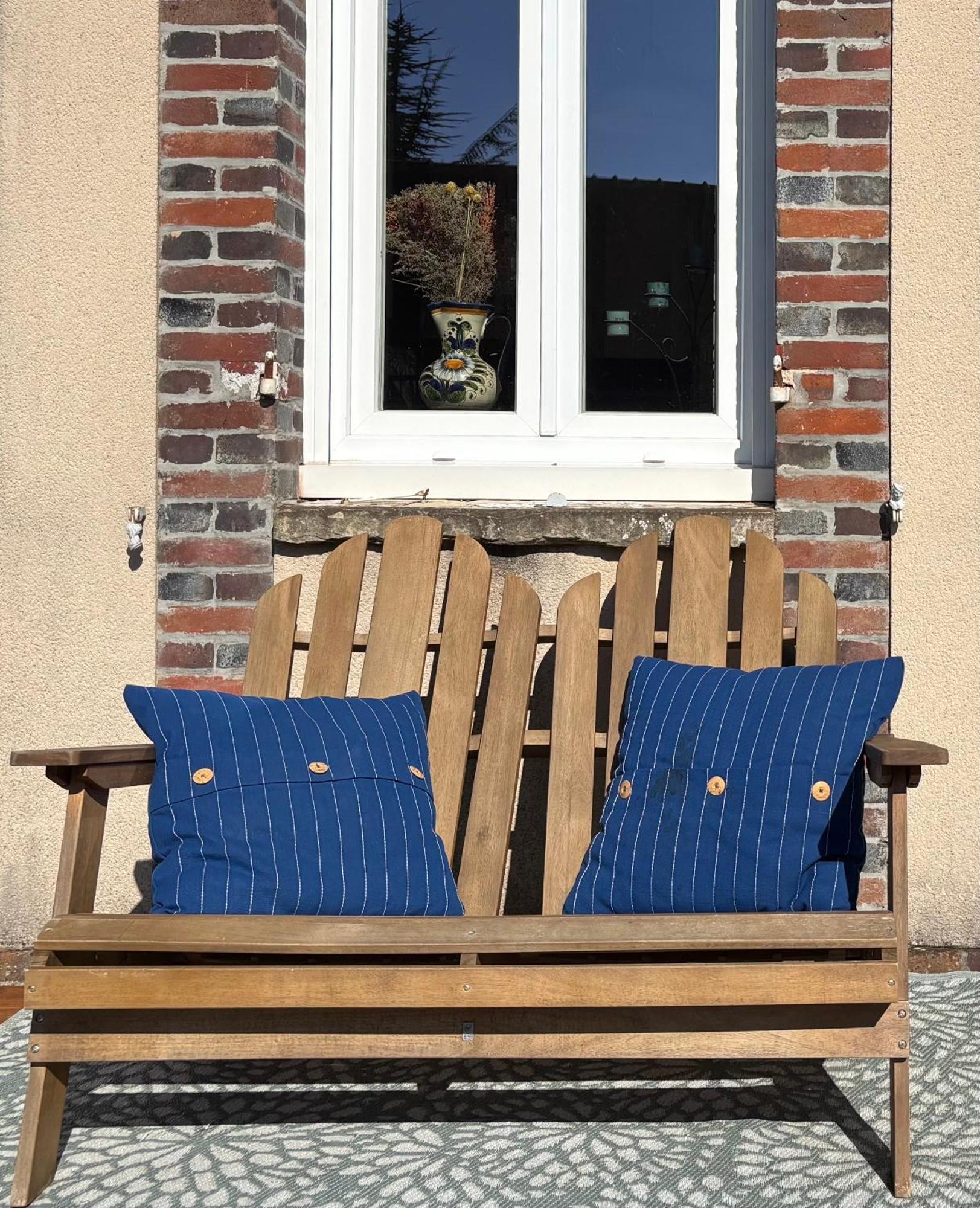Villa Fontaine Avec Piscine Interieur Chauffee-Maison De Campagne Familiale -Ideal Vacances Ou Sejour Professionnel -3 Chambres-Bureau Separe -Lit Bebe - Parking Facile & Gratuit Buitenkant foto